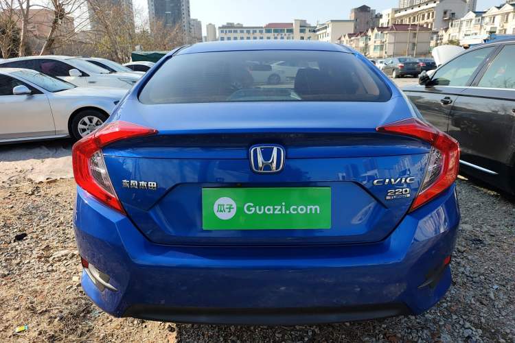 Used Honda Civic 2016 220TURBO CVT Luxury Edition
