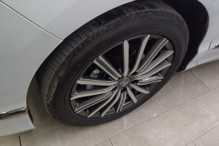 Used Honda Elysion 2024 2.0L eHEV Luxury Edition
