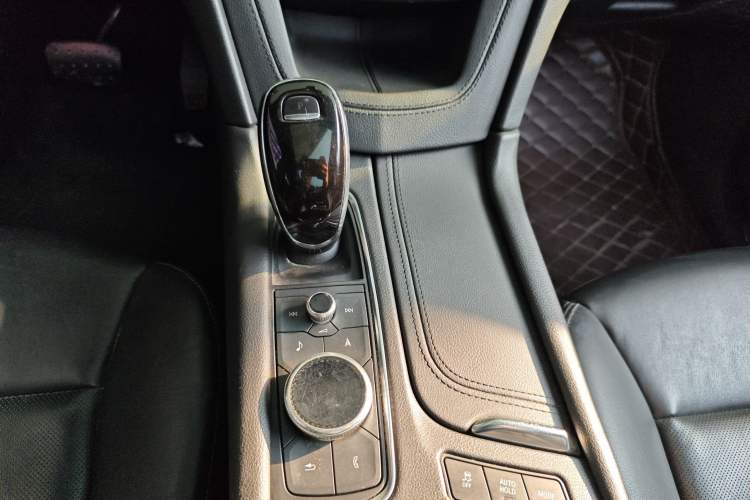 Used Cadillac XT5 2020 28T Luxury Version
