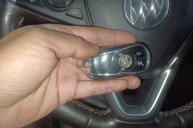 Used Buick Envision 2014 28T Four-Wheel Drive Luxury Model
