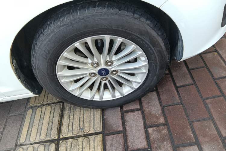 Used Ford Escort 2017 Revised Version 1.5L Automatic Comfort Edition
