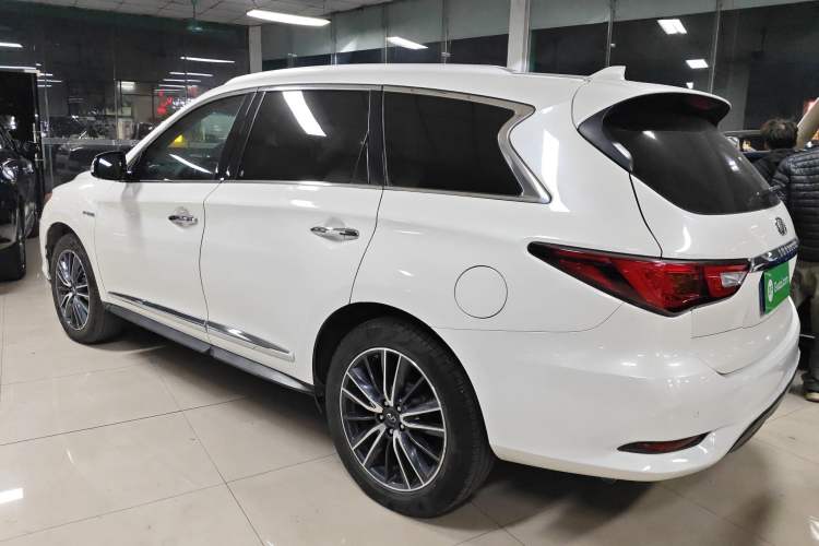 Used Infiniti QX60 2016 2.5 S/C Hybrid Two-Wheel-Drive Excellence Edition China V Standard
