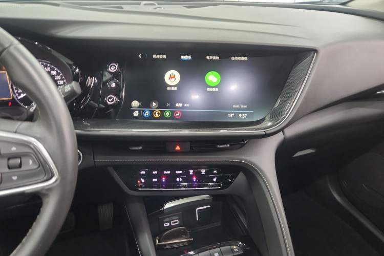 Used Buick Envision 2022 Encore S 552T Two-Wheel-Drive Luxury Model
