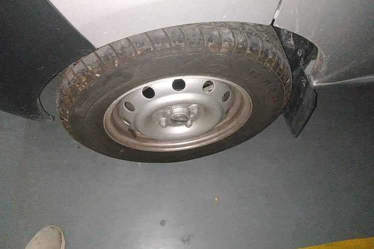 Used Jinbei Hiace X30 2024 1.5L Champion Edition Passenger Vehicle 5/6/7 Seats
