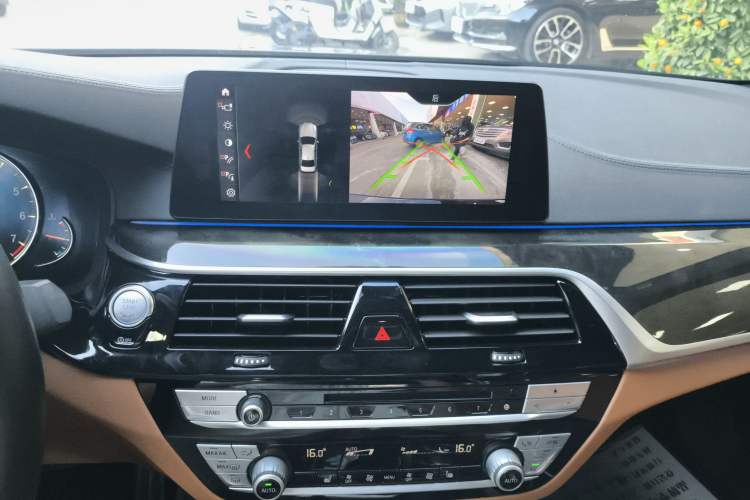 Used BMW 5 Series 2018 Revised Version 530Li Leading Edition Luxury Package
