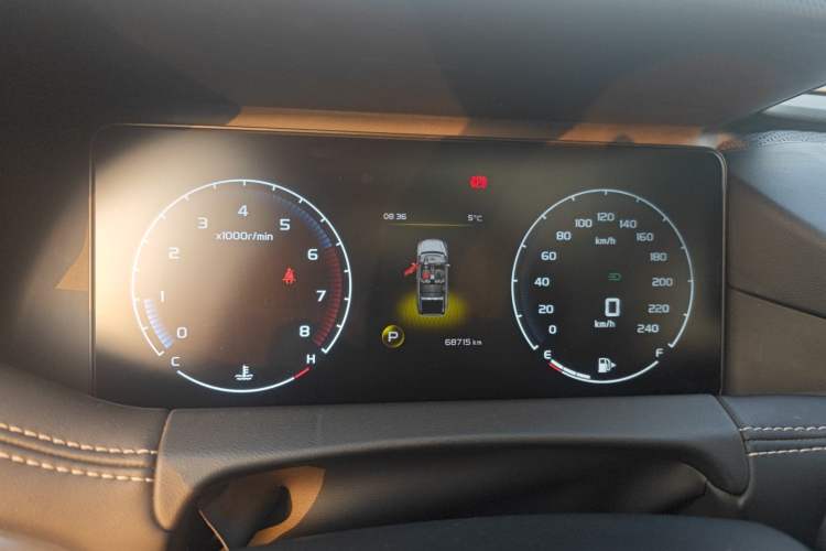 Used Geely Auto Haoyue 2020 1.8TD DCT Luxury Model 5 Seats
