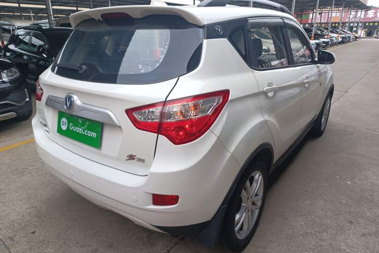 Used Changan CS35 2015 1.6L Manual Luxury Model China IV Standard
