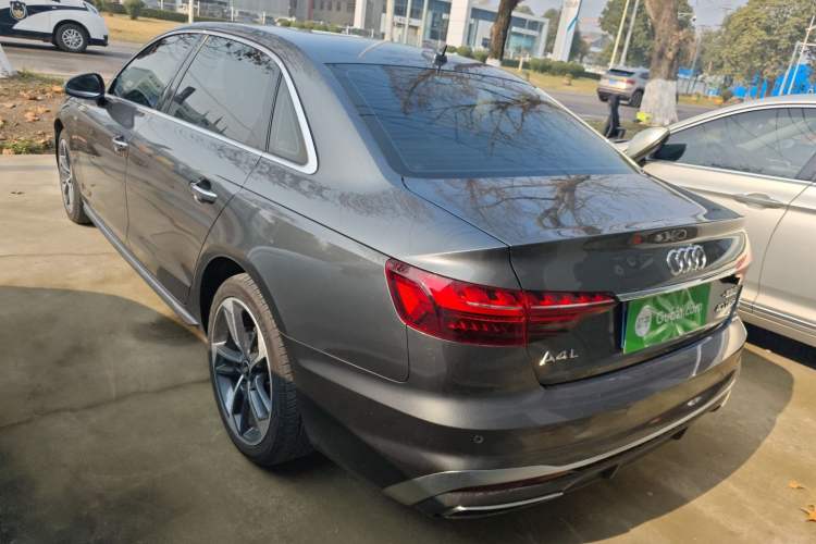 Used Audi A4L 2022 40 TFSI Fashion Dynamic Model
