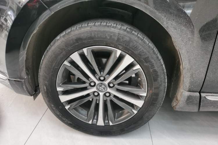 Used Toyota Venza 2024 2.0L CVT Two-Wheel Drive Luxury Edition