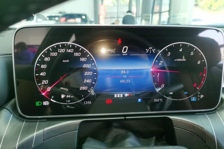 Used Mercedes-Benz C-Class 2024 Second Facelift C 260 L Sport Edition
