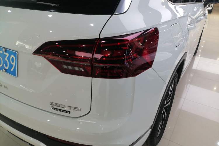 Used Volkswagen Tayron 2021 380TSI All-Wheel Drive R-Line Connected Version