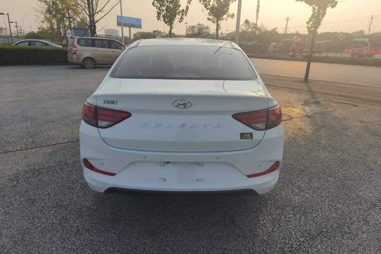Used Hyundai Celesta 2020 1.6L Automatic GL Enjoyable Edition
