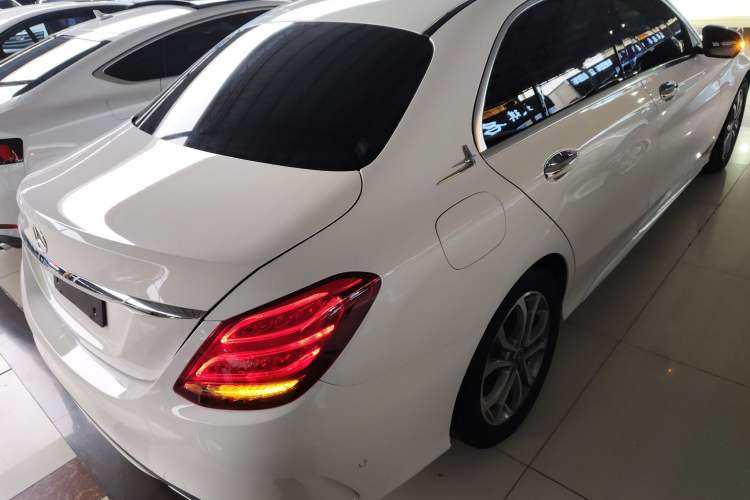 Used Mercedes-Benz C-Class 2017 Restyled C 180 L Fashion Edition Sport Version