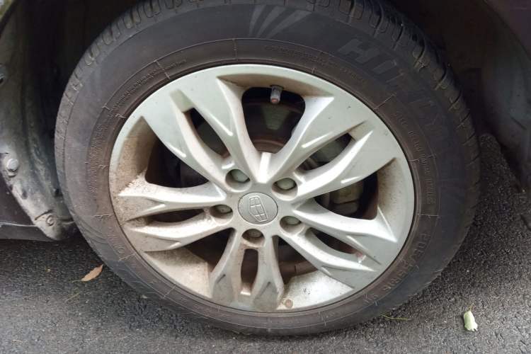 Used Geely Auto Emgrand 2015 Sedan 1.3T Manual Upward Edition