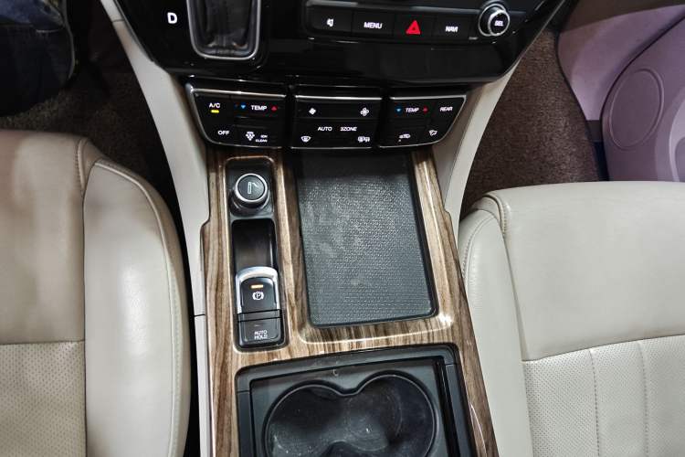 Used GAC Trumpchi M8 2018 320T Luxury Edition