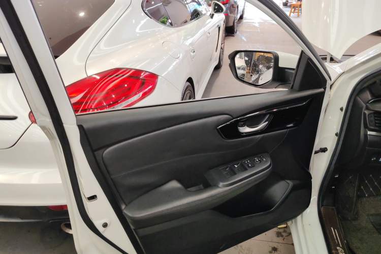 Used Honda Envix 2019 180TURBO CVT Enjoyment Version China VI