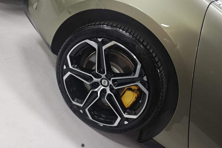 Used Xiaomi Auto SU7 2024 Rear-Drive Long-Range Intelligent Driving Version