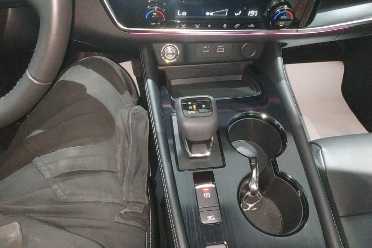 Used Nissan X-Trail 2021 VC-Turbo 300 CVT 2WD Luxury Edition
