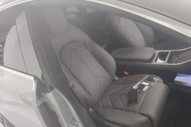 Used Nio ET5 2025 75 kWh
