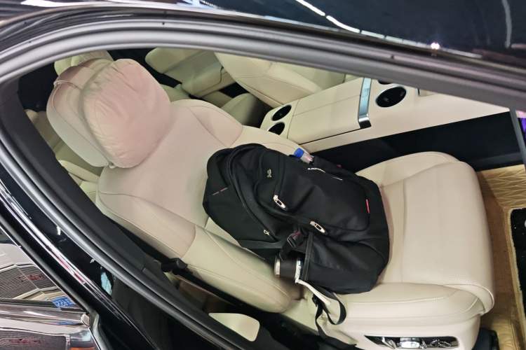 Used Li Auto L9 2022 Max model
