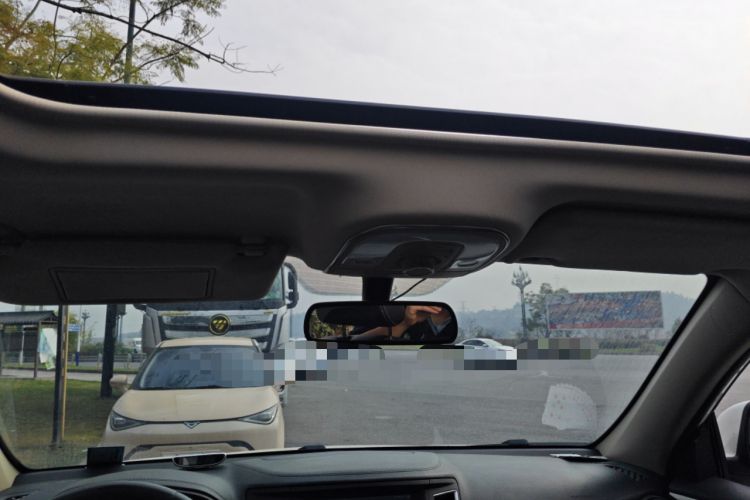 Used BYD Song 2016 GaiShi Edition 1.5TI Manual Elite Model