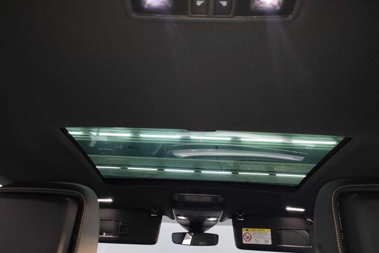 Used Volkswagen FAW-Volkswagen CC 2023 380TSI Striking Edition
