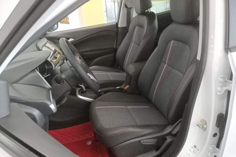 Used Chevrolet Trax 2019 Redline 335T CVT Top-Tier Model China VI Standard