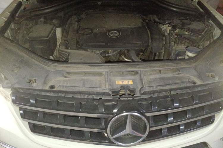 Used Mercedes-Benz M-Class 2012 ML 350 Luxury Edition