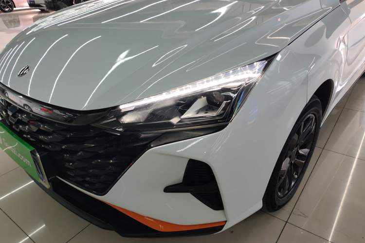 Used Dongfeng Aeolus Yixuan 2023 Mach Edition 1.5L Automatic Chasing Shadow Version
