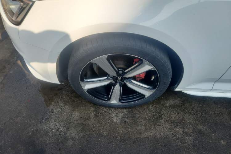 Used Audi A4L 2017 40 TFSI Fashion Model
