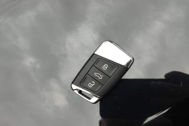 Used Volkswagen Passat 2023 330TSI Prestige Edition