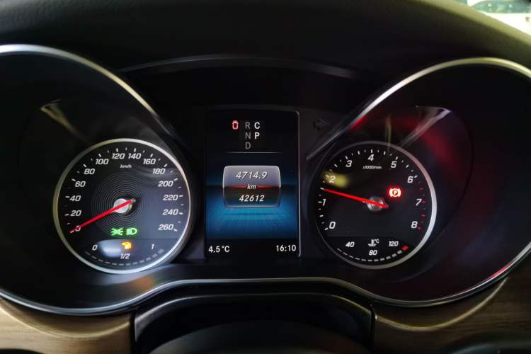 Used Mercedes-Benz V-Class 2022 V 260 Prestige Edition