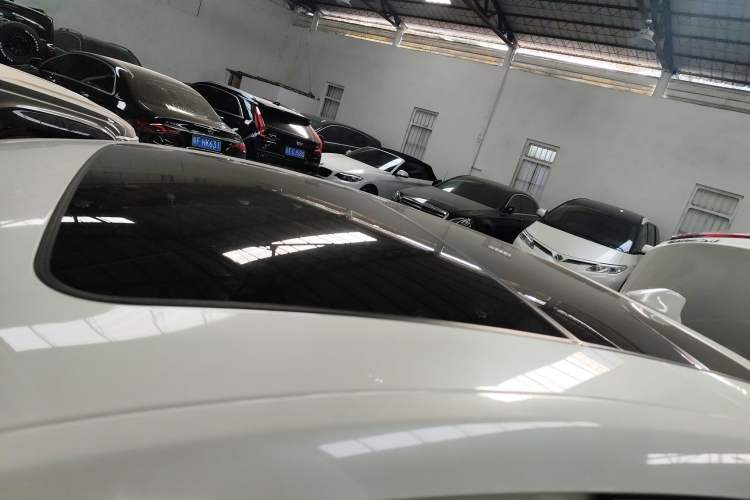 Used Honda Inspire 2019 Rui·Hybrid 2.0L Jing Shang Edition China VI
