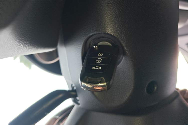 Used Haima S5 2016 1.6L Manual Smart Luxury Tech Edition
