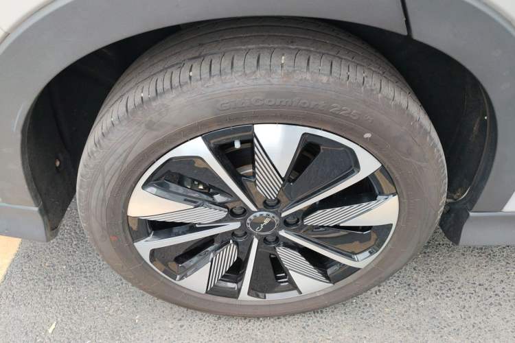 Used BYD Song PLUS New Energy 2025 EV Smart Drive Edition 605km Flagship Model
