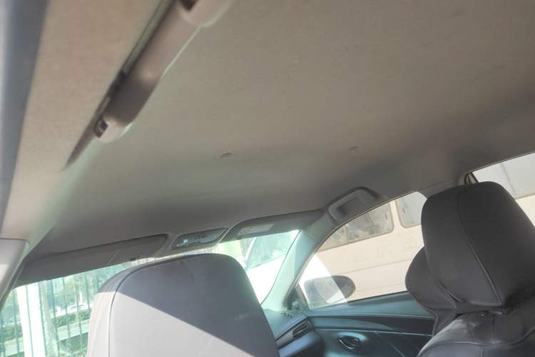 Used Toyota YARiS L Zhi Xian 2019 1.5E CVT Dynamic Edition China VI compliant