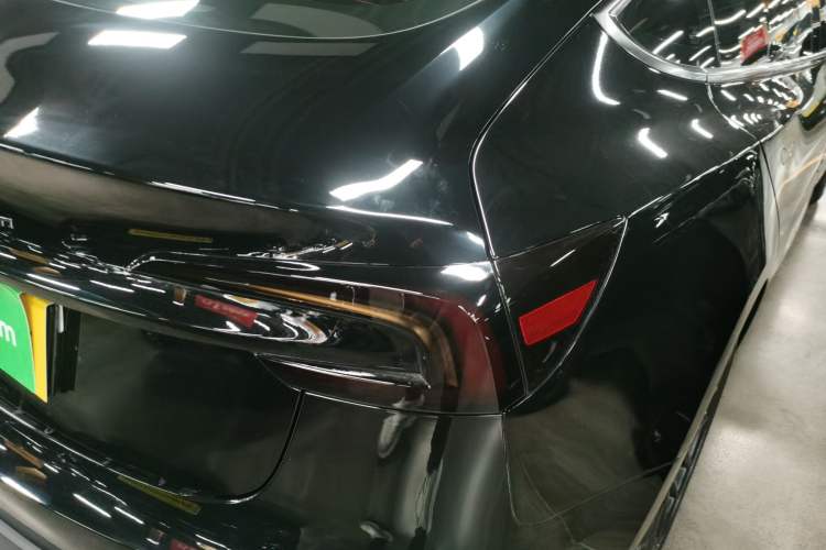 Used Tesla Model 3 2023 Long-Range All-Wheel-Drive Version
