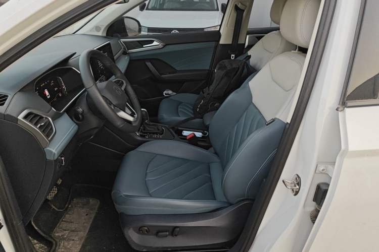 Used Volkswagen Tharu 2024 300TSI Two-Wheel-Drive Moon Luxury Edition