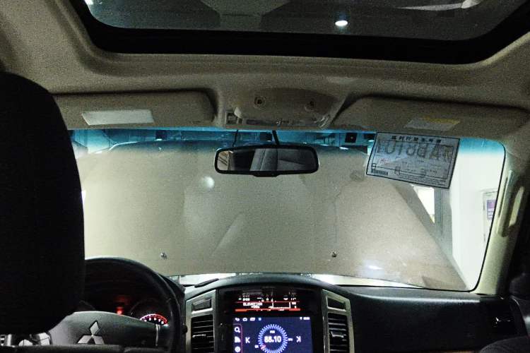 Used Mitsubishi Pajero 2018 3.0L Automatic Comfort Edition
