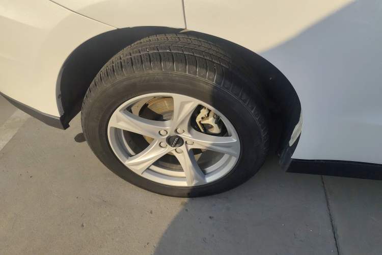 Used Haval H2 2018 Chuanxiang Edition Red Badge 1.5T Manual Two-Wheel Drive Fashionable Model