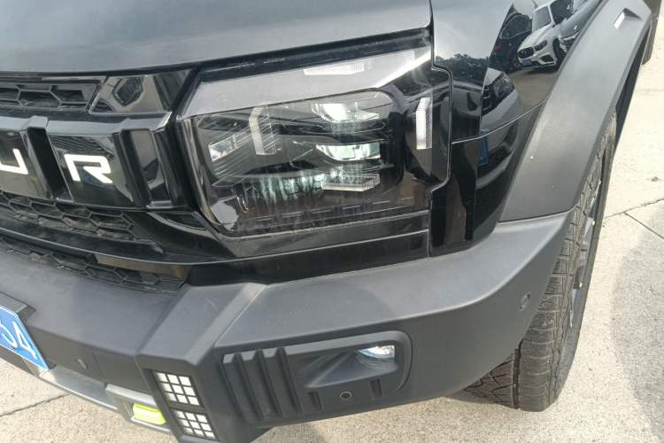 Used Jetour Traveler 2023 2.0T All-Wheel Drive CrossPRO+
