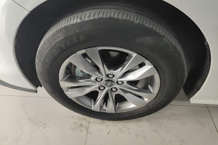 Used Toyota Sienna 2024 2.5L Hybrid Comfort Edition