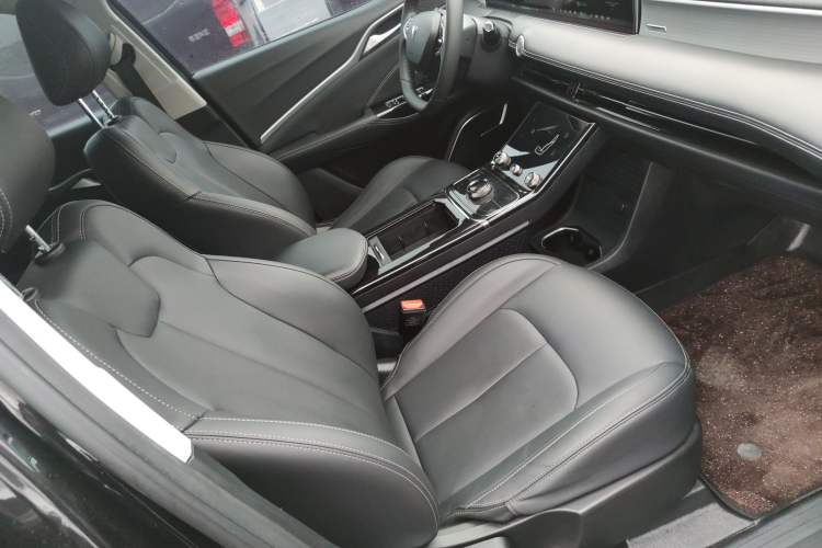 Used NETA U 2023 NETA U-Ⅱ Challenge Edition 500 U Show – Lithium Iron Phosphate
