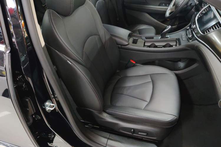 Used Buick LaCrosse 2022 652T Luxury Version
