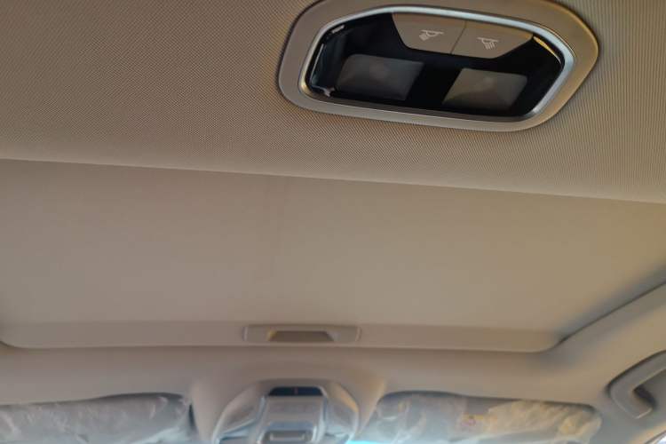 Used Geely Auto Binray 2018 14T CVT Binyi Edition
