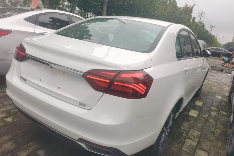 Used Geely Auto Emgrand 2019 Leading Edition 1.5L CVT Upward-Connected Model China VI Standard
