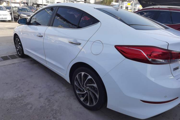Used Hyundai Elantra 2020 1.4T Dual-Clutch Xuan Dong · Dynamic Version
