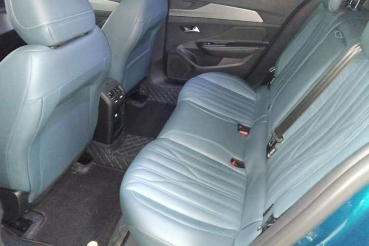 Used Peugeot 408X 2023 Boundary-Free Edition
