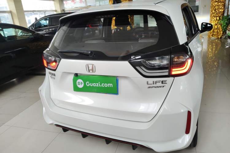 Used Honda LIFE 2021 1.5L CVT SPORT Heartbeat Edition
