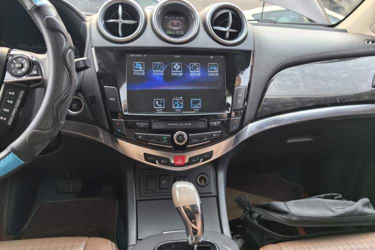 Used BYD S7 2016 2.0T Automatic Flagship Plus
